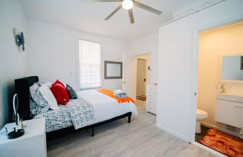 Modern 5BR DC Home Free Parking Steps from Metro Family-Friendly - Photo 34