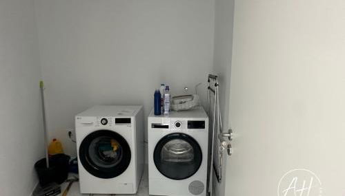 Amazing Home - Photo 4