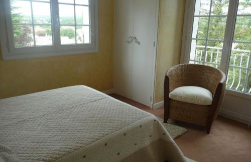 Attractive Holiday Home in C reste with Pool - Foto 11