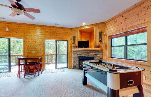 Red Roof Retreat - Photo 18