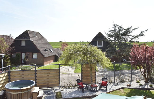 Snug Holiday Home in Herkingen with Hot Tub in Garden - Foto 39