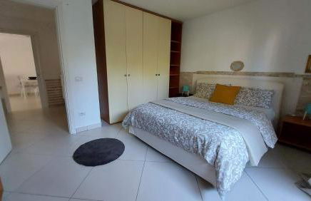 Villa Luigi a Poggio dei Pini, alloggio con giardino e posto auto - Foto 27