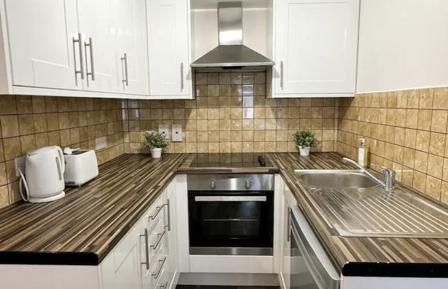 London Stylish 1 Bedroom Apartment With Garden - Foto 6