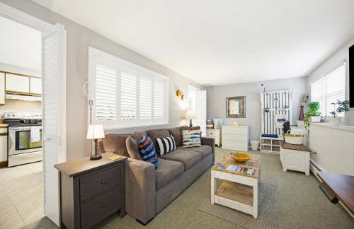 Ocean Breeze-8min Walk to Beach - Foto 13