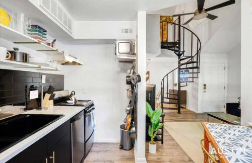 Cool Down On Riverside Free Parking and Shared Pool - Foto 12