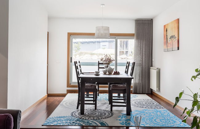 JOIVY Sleek House W/Balcony & 2 Terraces In Porto - Foto 18