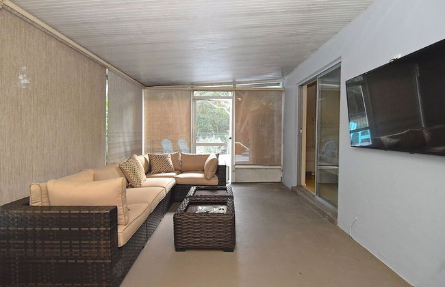 Crescent Street by VTrips - Photo 26