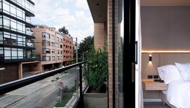 w Phenomenal Loft w/ Great Balcony in Unicentro - Foto 3, Habitación