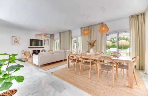 VACATION MARBELLA I Villa Sirio, Golf-Front Villa, Private Heated Pool, Privacy, 10 min from Puerto Banus - Foto 7