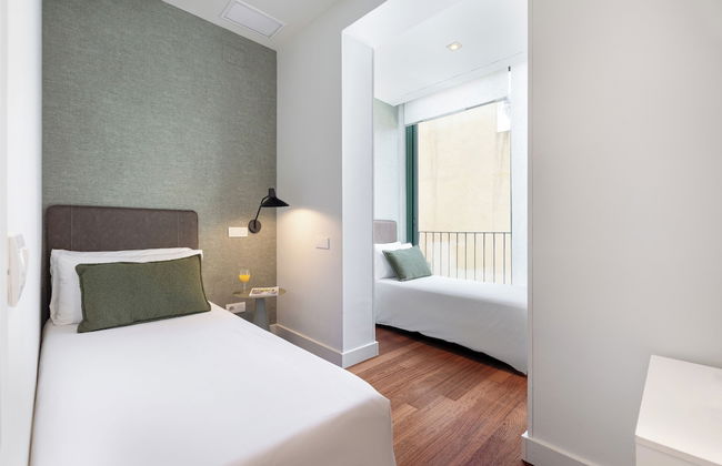 Aspasios Paseo de Gracia Apartments - Photo 5