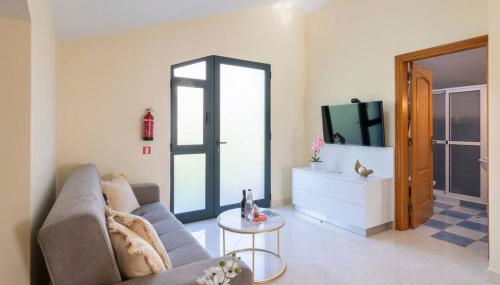 Branco's Apartment by GALMI - Photo 5