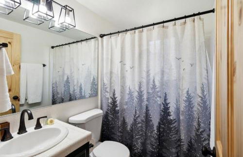 Timeless Traditions Arrowhead home - Foto 25