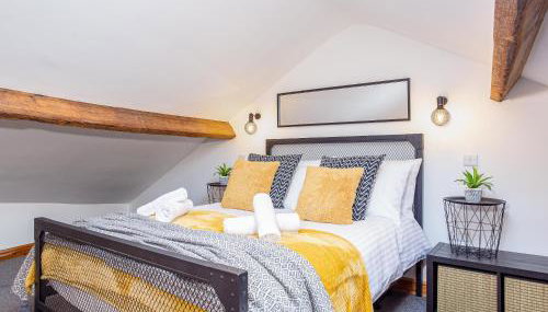 ByEvo Oswestry Barn - Quirky romantic retreat or Cosy contractor base - Foto 2