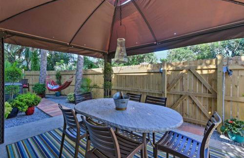 Dog Friendly Home by Flagler Avenue! Fenced Yard and Garage! Walk to the Beach! - Foto 22