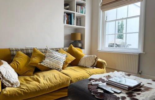 Tranquil Seaside Cottage by NewFo - Photo 29