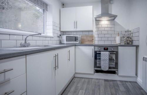 Pharmacy Court - 2 Bedroom Apartment - Saundersfoot - Photo 7