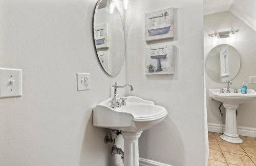 Rochester Gem: 3BR Near All! - Foto 41