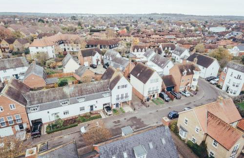 5 Bed Family Home- Free Parking - Foto 27