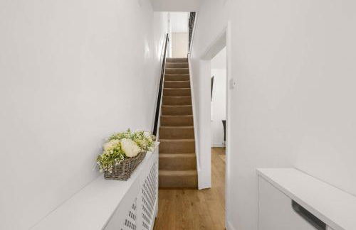 Bright and Cosy 3-bedroom Home near Manchester - Free parking - Sleeps 6 - Foto 37