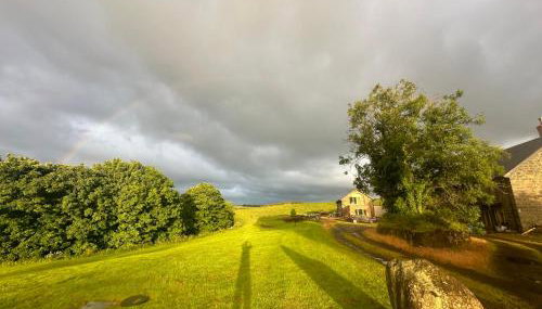 Royal Portrush Golfing Base- Riverside Renovated Flax Mill - Foto 3