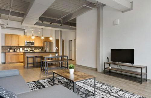 2125 Superior Living - Photo 104