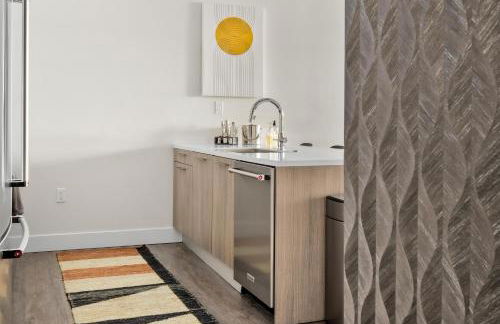 New! Sprawling Floor Plan - Central LoHi - Peloton - Foto 7