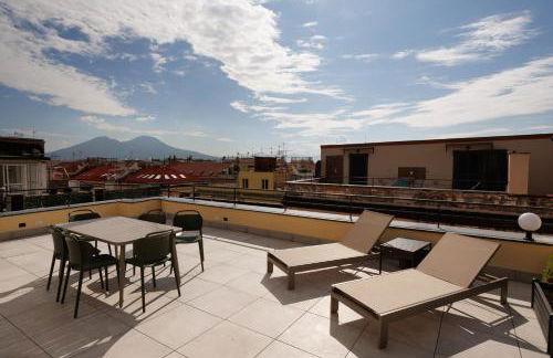 Exclusive Spaccanapoli Penthouse-Terrace with Lift By HouseinNaples - Foto 11