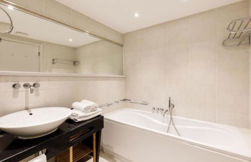 Côté Croisette LUXE - 2BdR 2 bthR 2 toilets -Terrace, AC, parking & lift - Foto 28