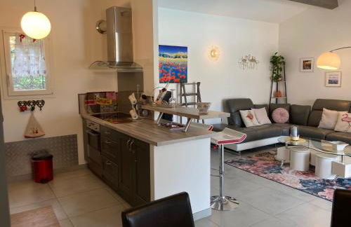 Les Hauts d'Eyragues gite Rêverie Meublé classé 4 étoiles - Foto 17