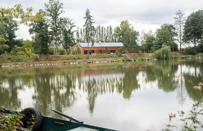 Idyllic Lakeside Cottage - Foto 19