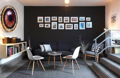 Floyd Room - Photo 1