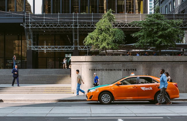 QuickStay Yorkville Condo - Yonge & Bloor - Photo 53