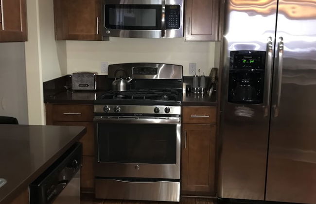 2 Bed 2 Bath in Studio City - Foto 58