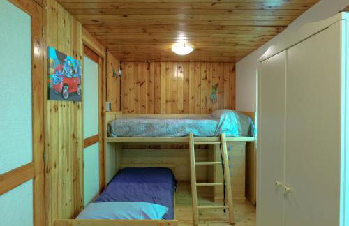 Chalet in the Woods House for 8 Persons and Large Garden - Foto 32