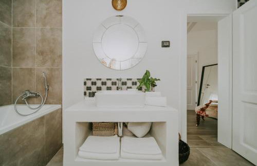 Exceptional 5 Star villa with breathtaking views, Sauna and fitness studio - Foto 44