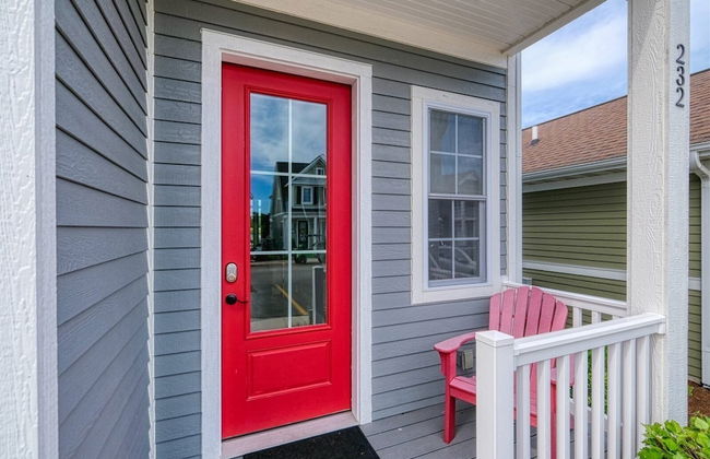 Hook, Wine, & Sinker - Photo 12