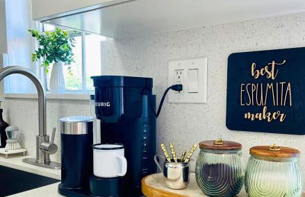 Balcony 2BR Apartment with Free Parking near Freedom Park & Brickell - Foto 27