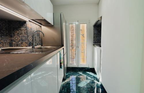 Monte Bello Suites - Photo 9