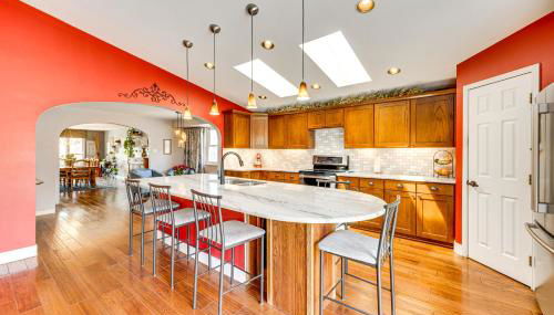 1 Mi to Attractions Getaway with Mtn Views! - Foto 3