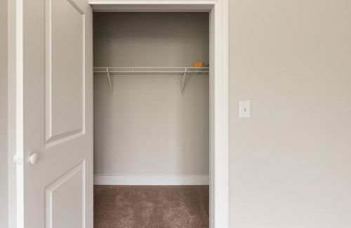 Spacious 2BR 2BA Condo Across from UAB - Foto 17