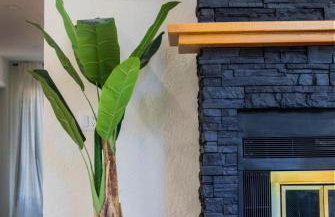 Luxe Boutique-Style Home w/Indoor Hot Tub - Foto 9