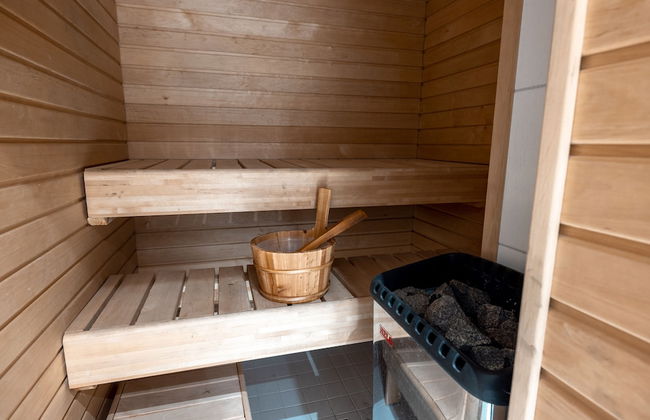 2ndhomes Modern 1BR Home w Sauna&Balcony - Foto 18