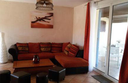 Villa Ardilla - Classée 3 étoiles -Grand confort et bien-être à proximité immédiate du centre du village et des commerces - Photo 3