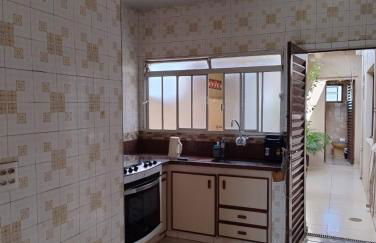 Próximo a exposição - Foto 1