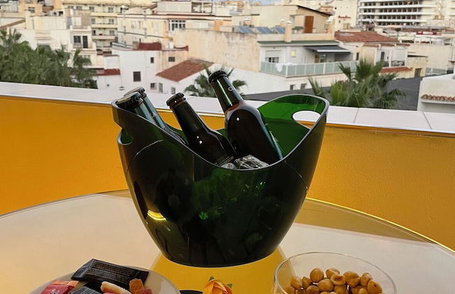 LaHola Glam Suites - Photo 14