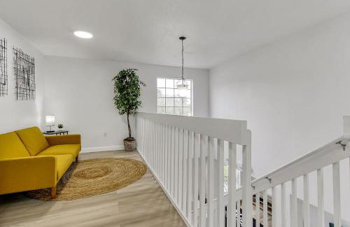 Stunning 5 bedroom pool home in gated community minutes from Disney - Foto 14