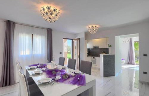 Villa Chiara 2 Bedroom, Private Pool, BBQ & Child-Friendly - Foto 3