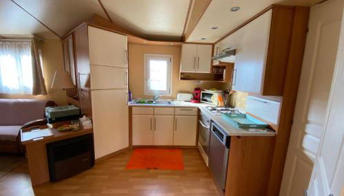 Charmant Mobile-home 6 personnes sur terrain privé à 200 m de la plage - PADRIG - Foto 3, stove