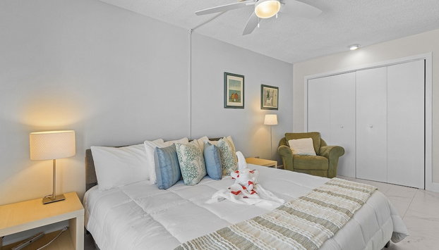 21591 Waterfront Duplex With Pool And Spa 2 Bedroom Condo - Foto 4, Habitación