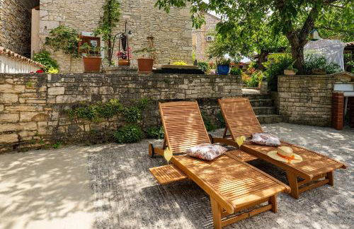 Traditionelle Steinfinca mit Spielbereich, Babybett, Waschmaschine, Liegen - Foto 35